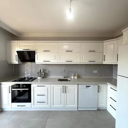 Modern Pool Near Sarimsakli In *