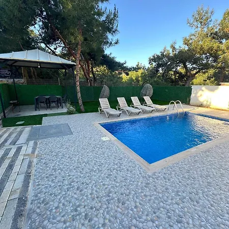 Modern Pool Near Sarimsakli In Villa *